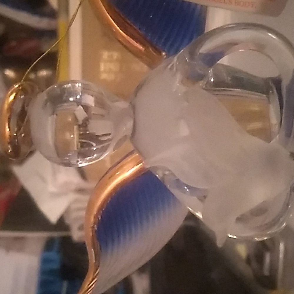 Hand blown glass angel - Picture 6 of 6